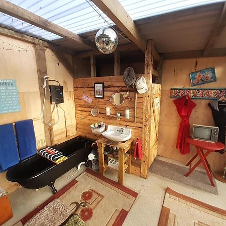 Father Ted Retro Caravan! Drumaville Esterno foto